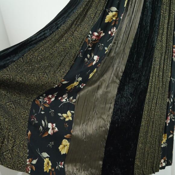 Vintage Medium Midi Skirt Whimsigoth Mixed Media Velvet Crinkle grunge 90s - Picture 2 of 8